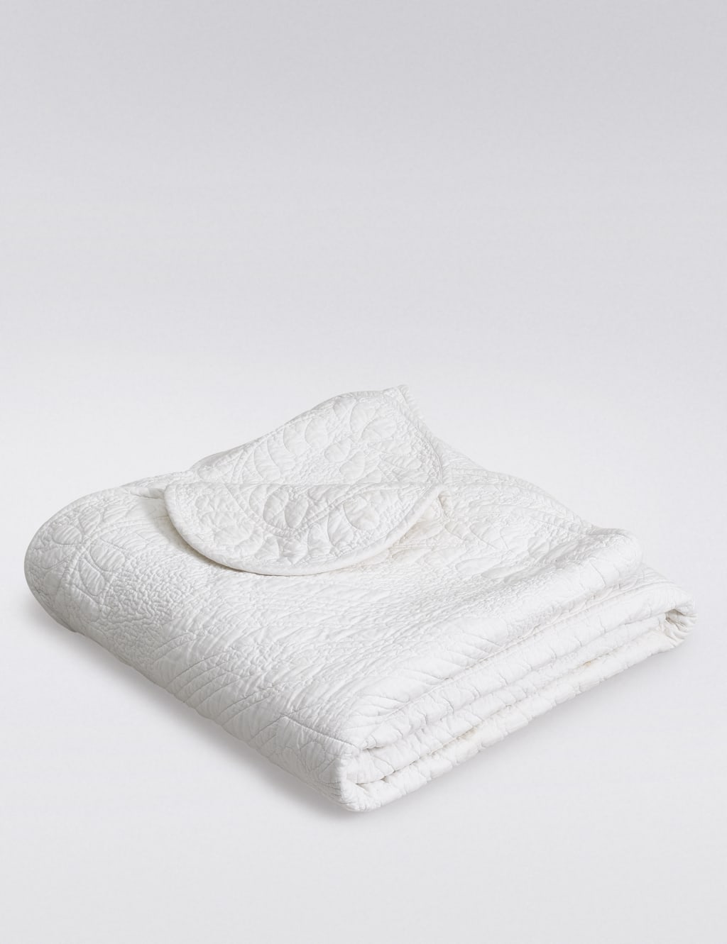Trapunto Bedspread 4 of 4