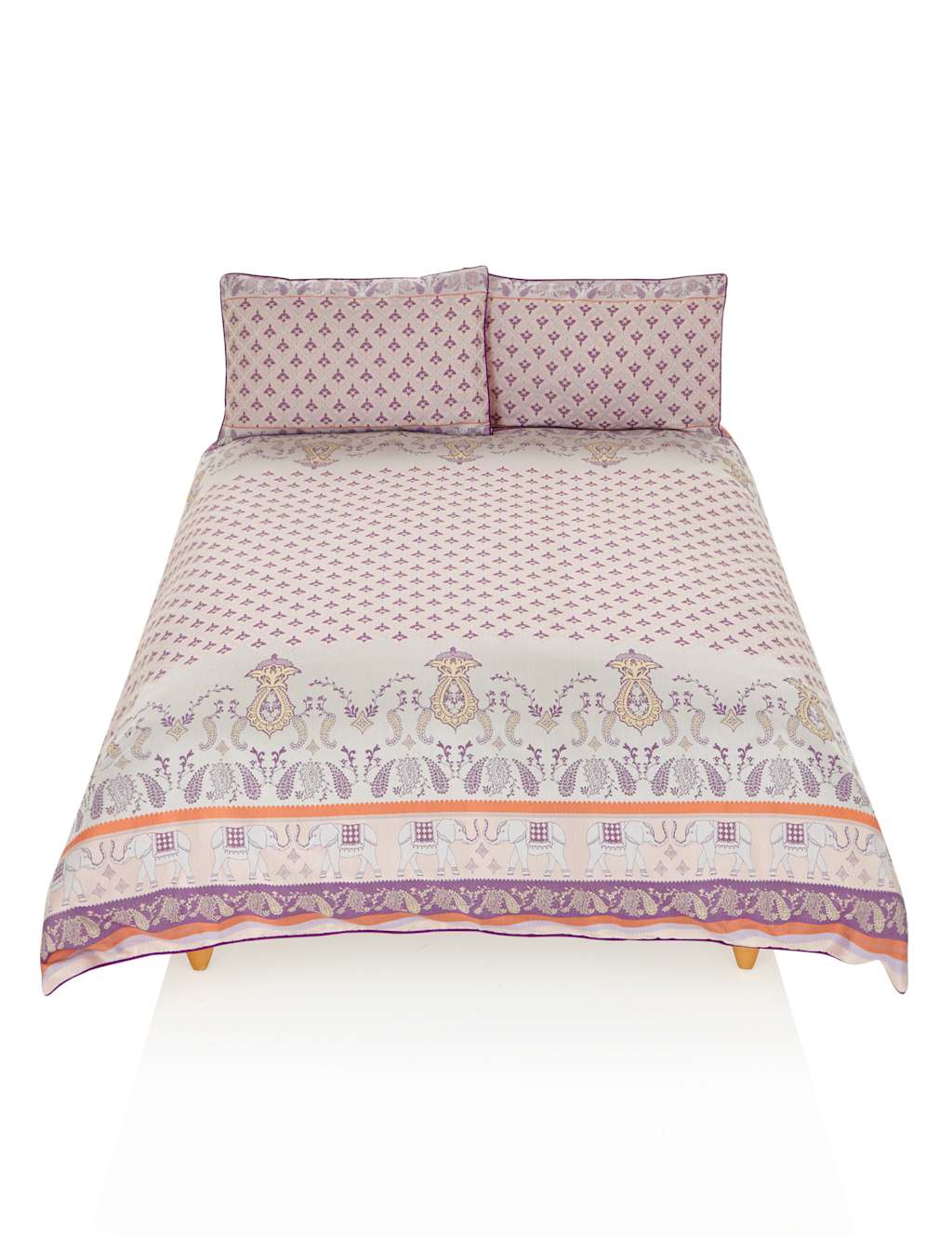 Jasmine Jacquard Bedding Set 2 of 4