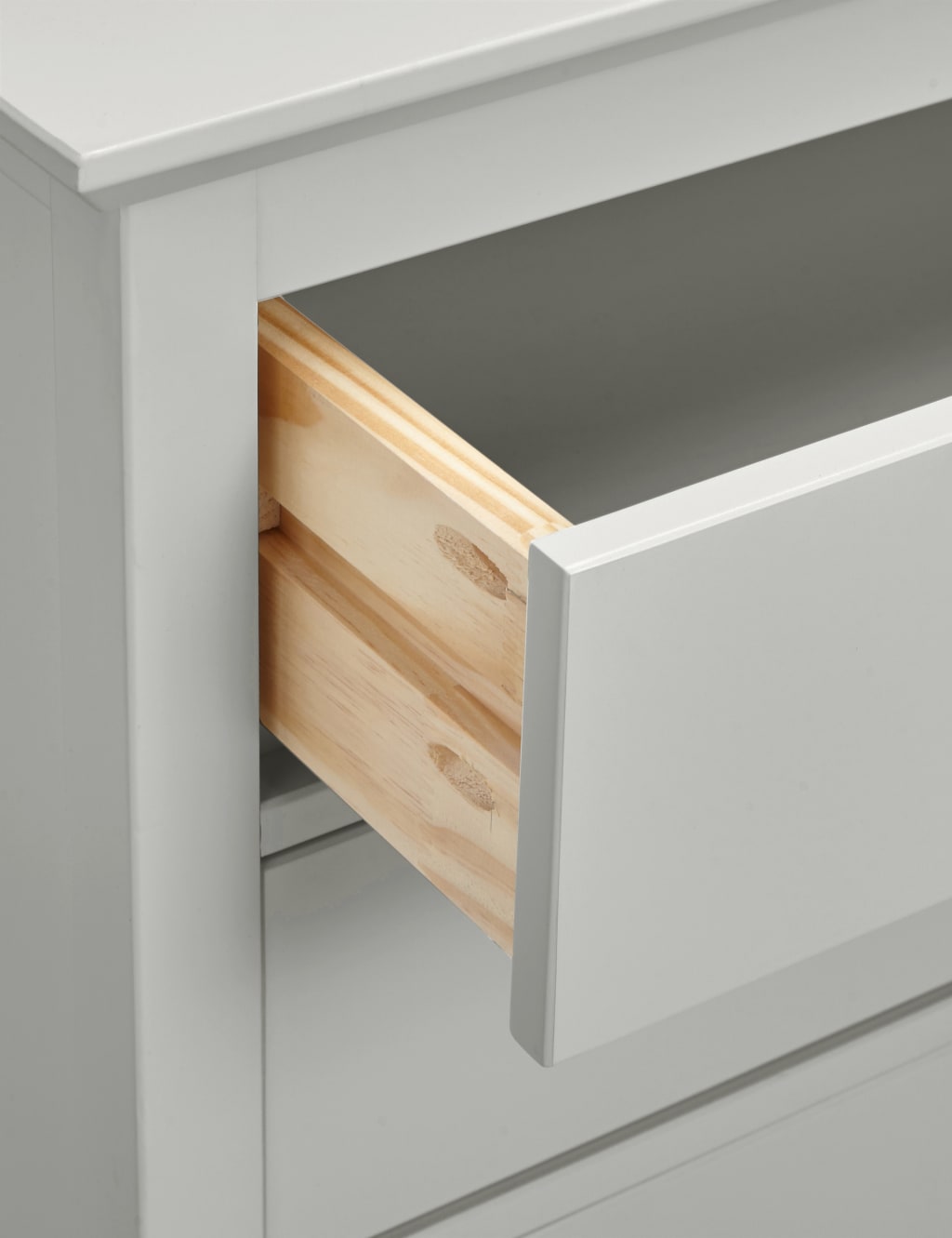 Hastings Grey 3 Drawer Chest 5 of 9