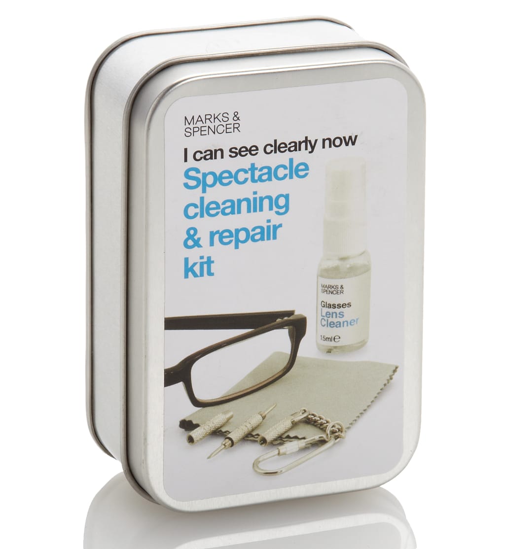 Spectacle Cleaning Kit 1 of 3