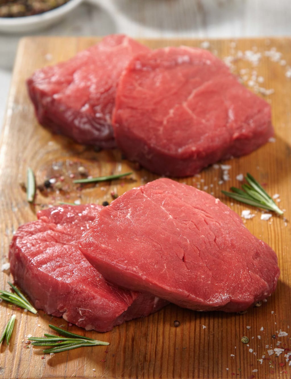 4 Thin Cut Fillet Steak 2 of 3