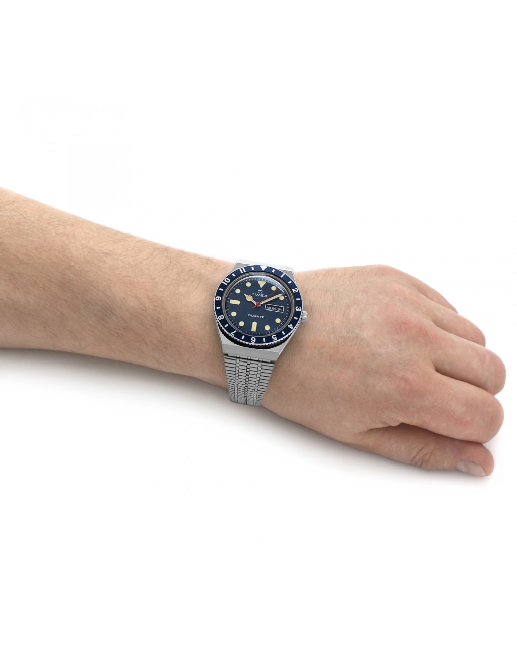 Timex Q Diver Stainless Steel Watch 5 of 8
