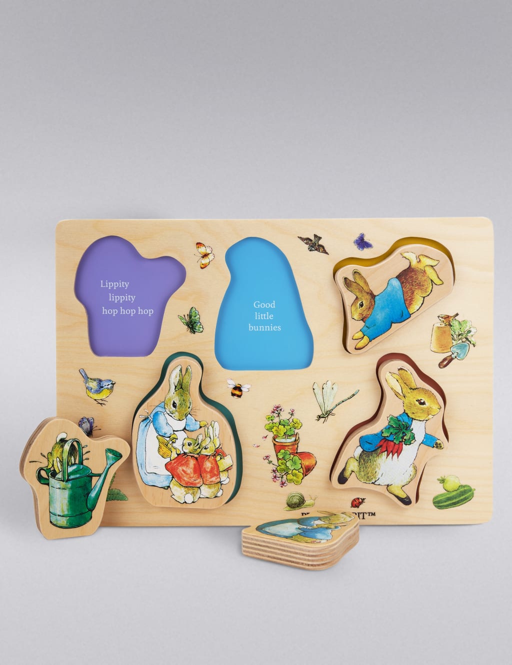 Peter Rabbit™ Wooden Puzzle 1 of 3