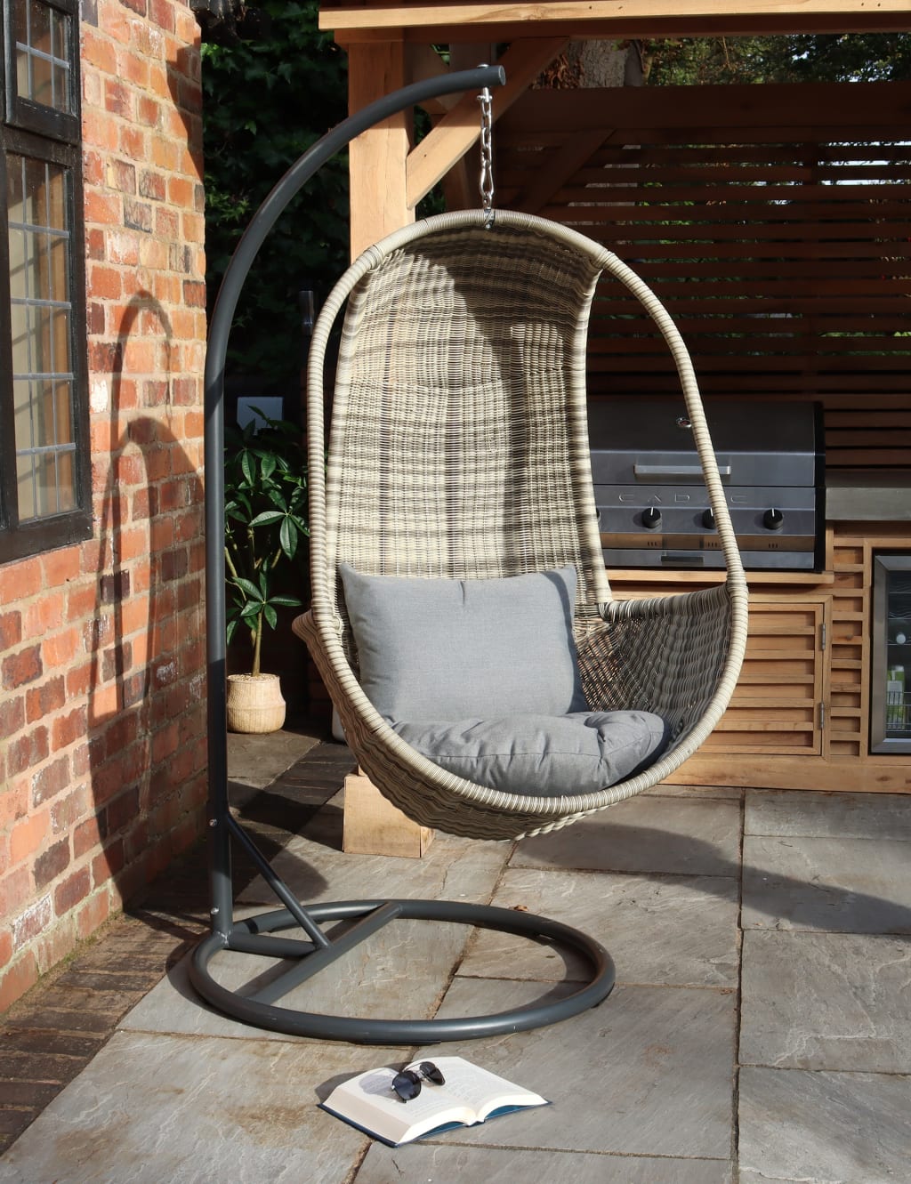 Pod chair garden discount