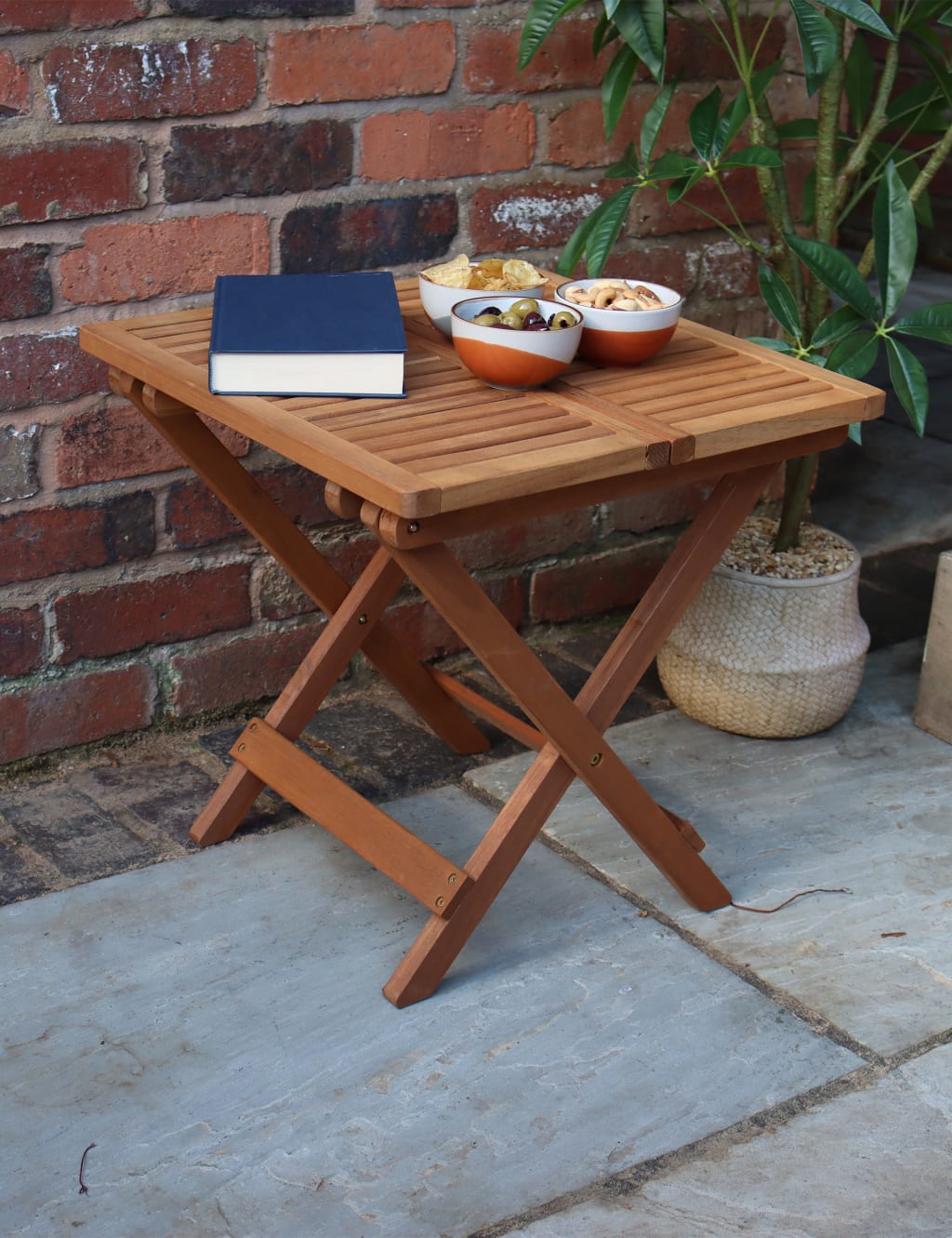 Turnbury Folding Garden Side Table 3 of 5