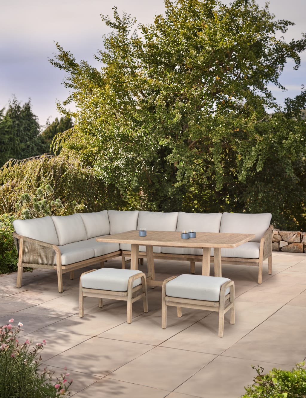 Cora 8 Seater Garden Dining Set 1 of 2