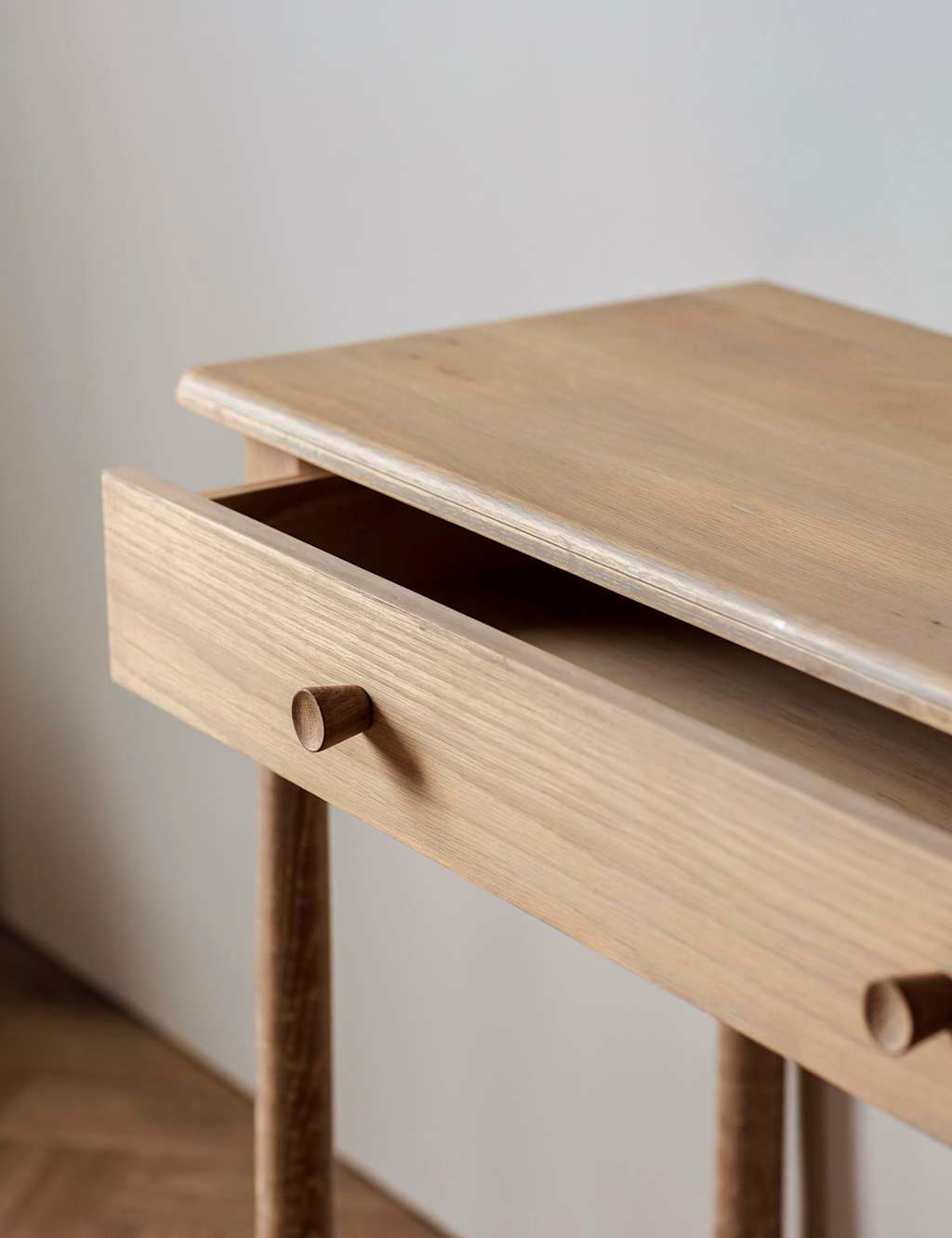 Wycombe Dressing Table with Drawer 3 of 4