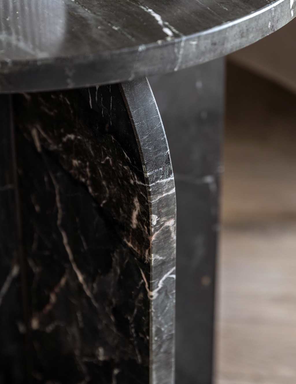 Amalfi Round Side Table 4 of 4