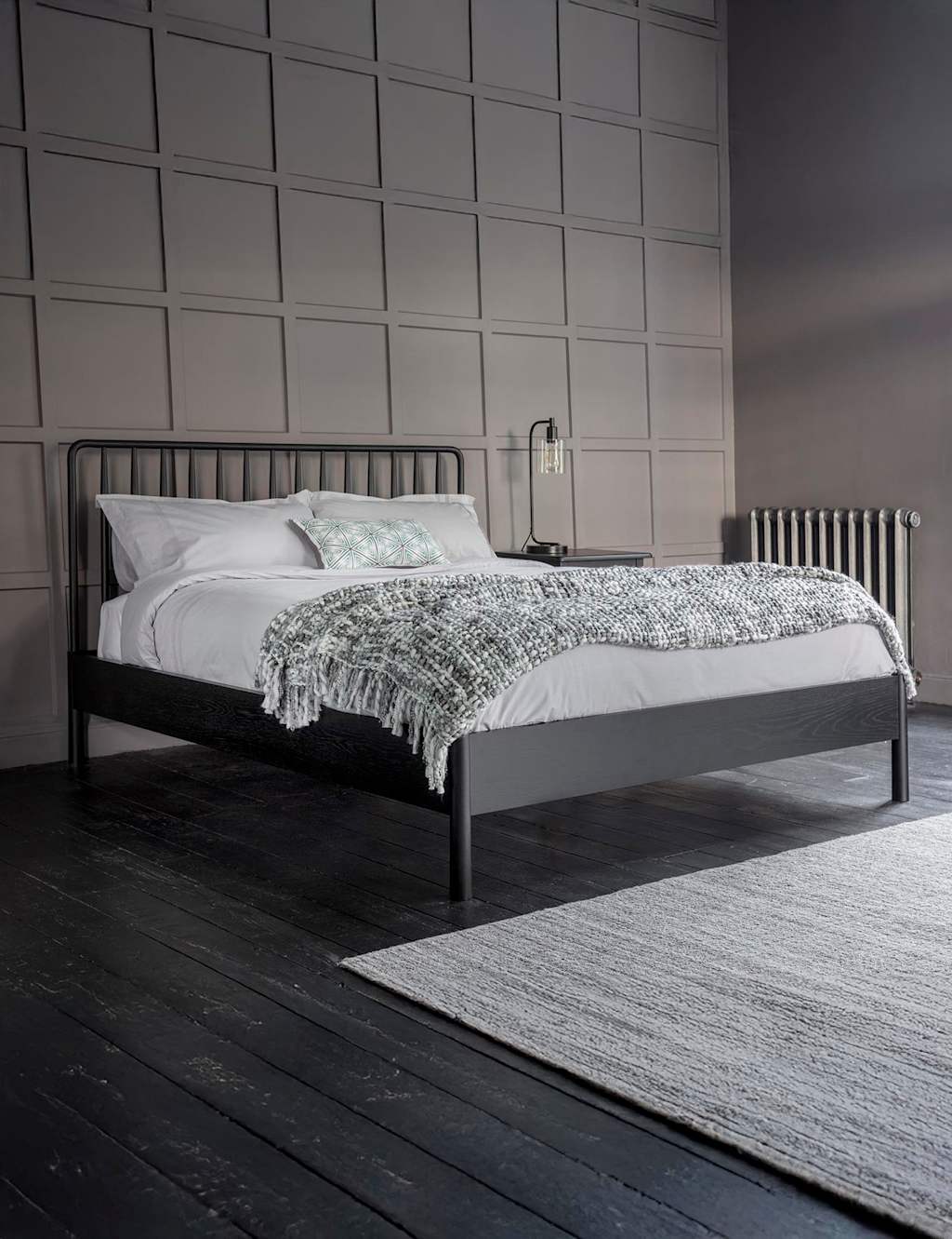 Wycombe Spindle Bed 1 of 4