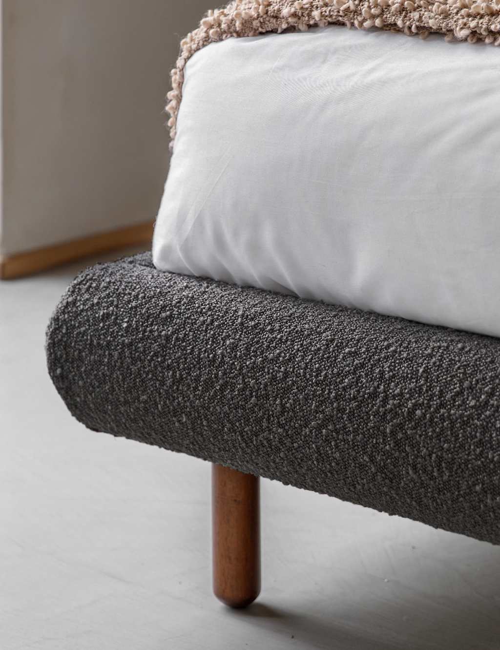 Rabley Bed 4 of 4