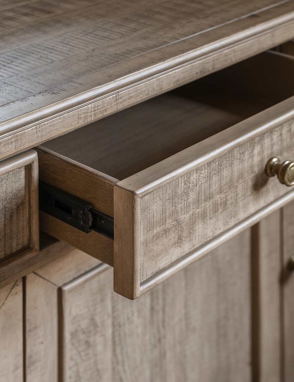 Vancouver 3 Door Sideboard 3 of 5