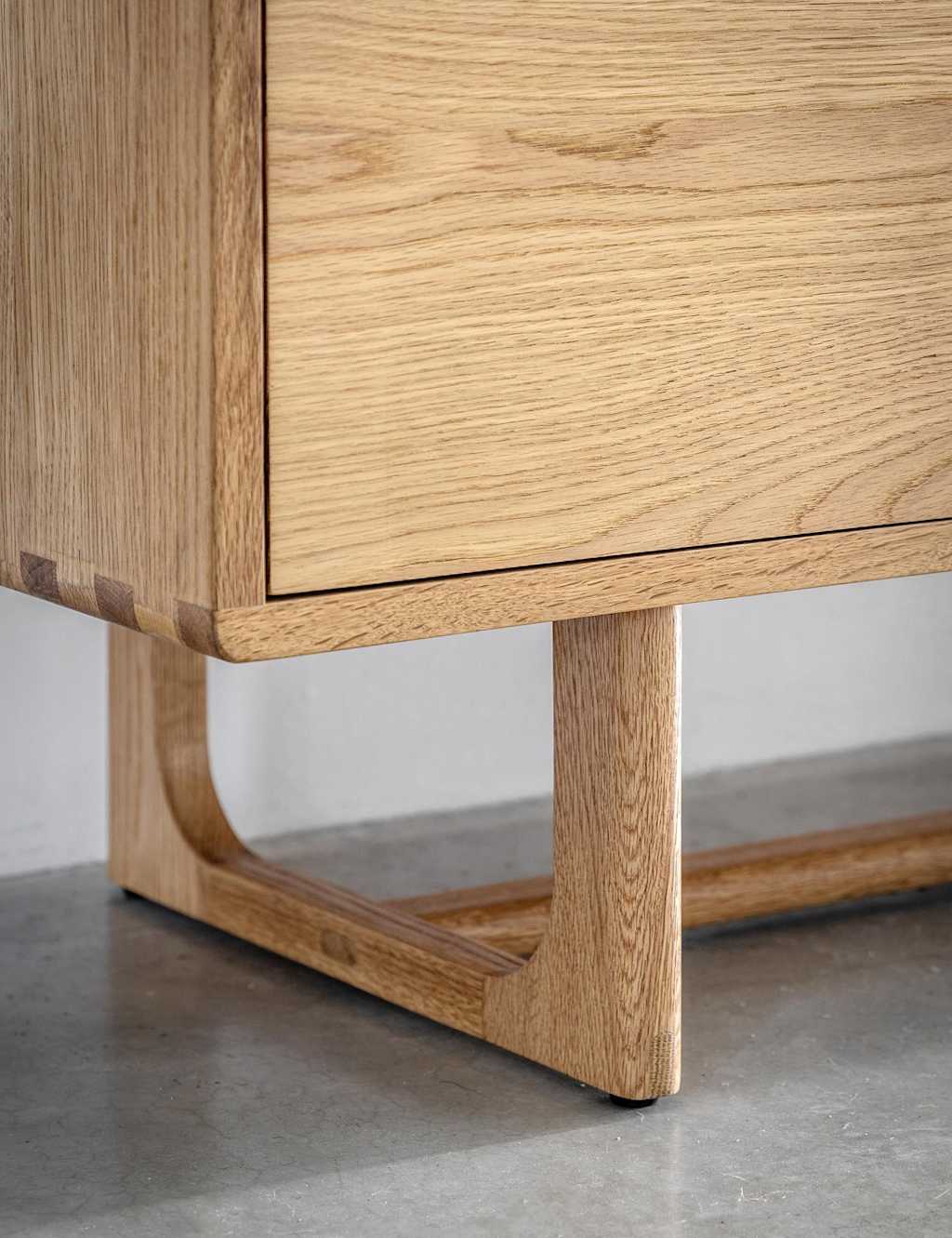 Craft 4 Door Sideboard 4 of 5