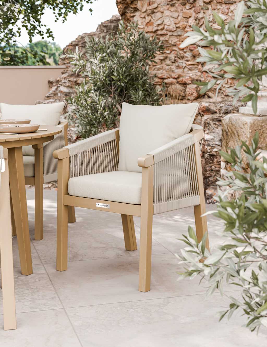 Roma 6 Seater Garden Table and Chairs 5 of 7