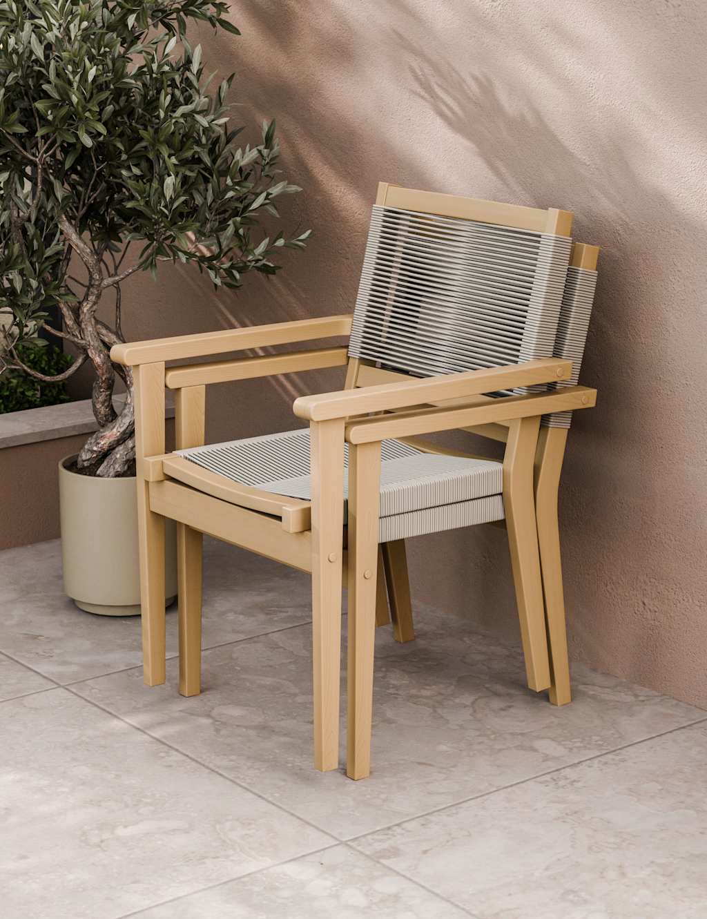Roma Bistro Table and 2 Chairs 6 of 8