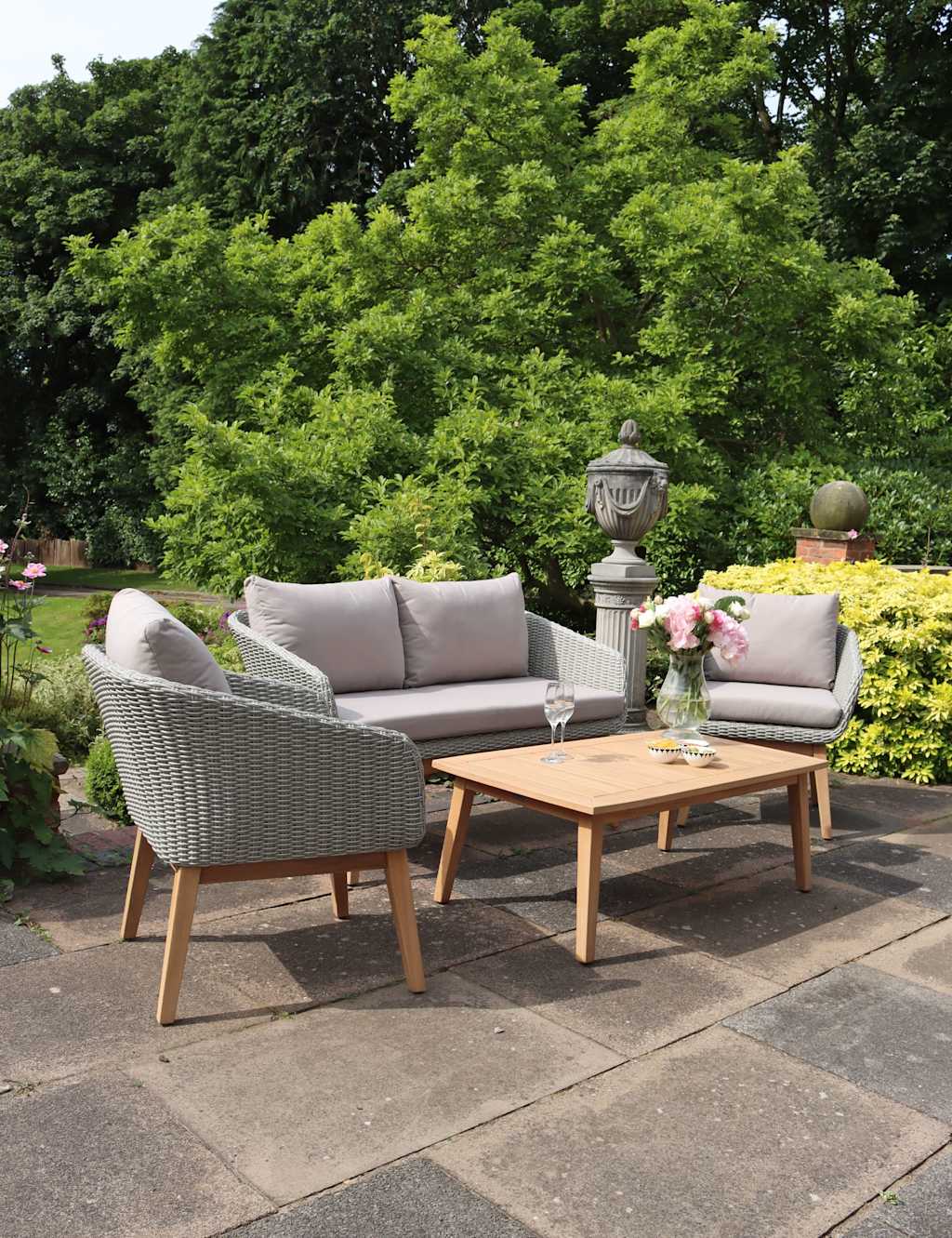 Sol 4 Seater Lounge Set 2 of 2