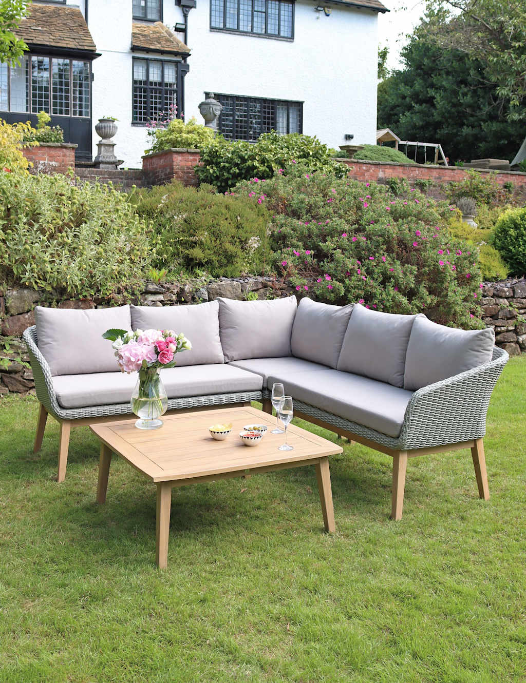 Sol Corner Lounge Set 2 of 2