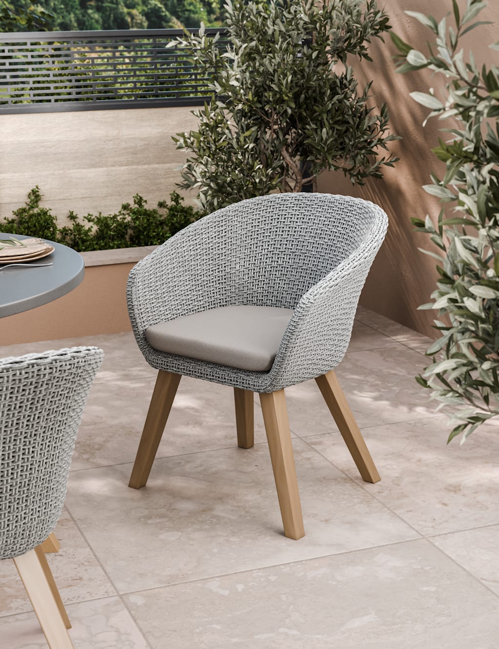 Luna 4 Seater Dining Set 3 of 7
