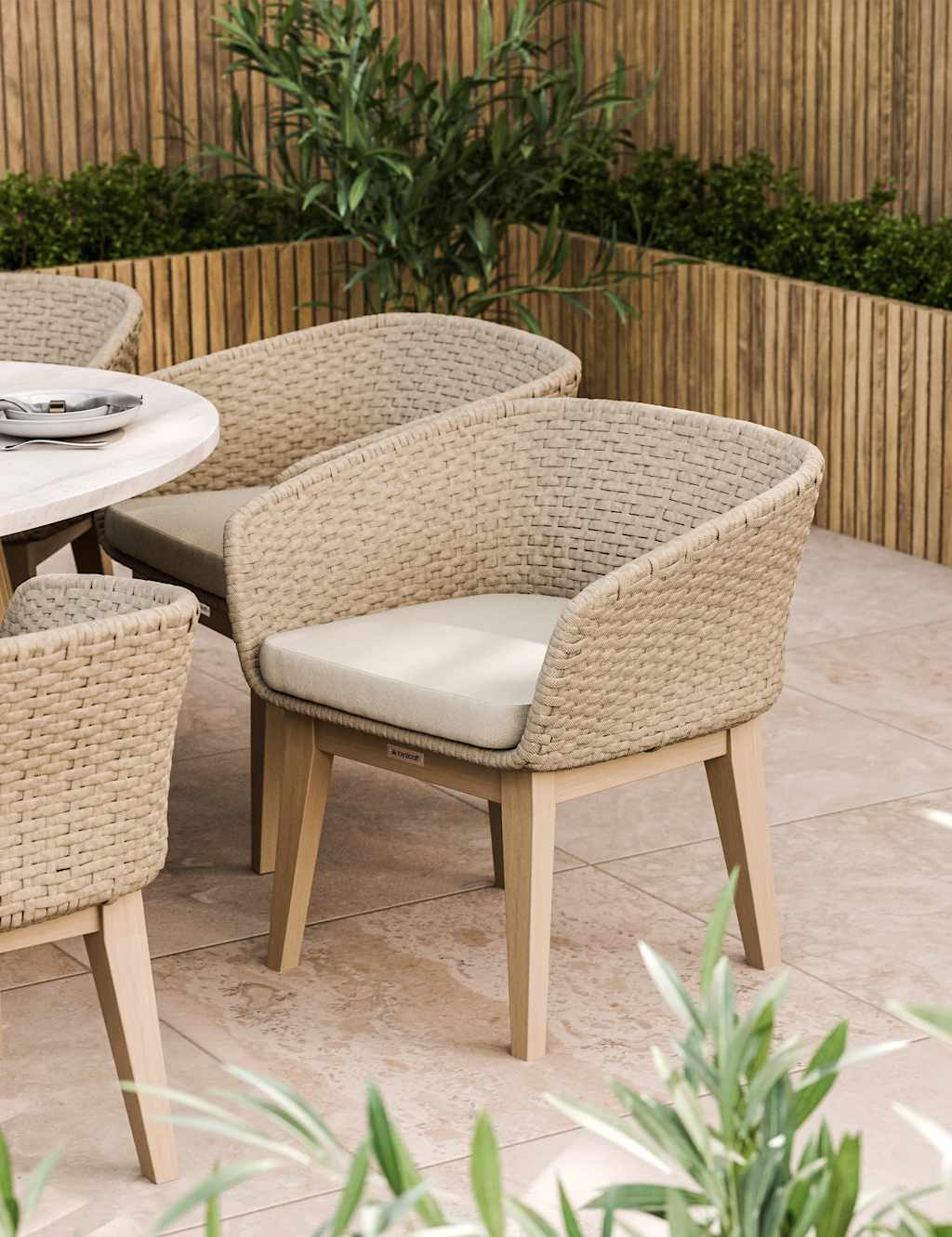 Saturn 8 Seater Dining Set 3 of 7
