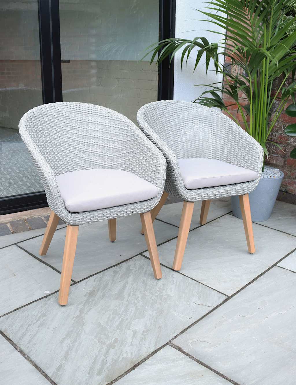 Luna 6 Seater Dining Set 4 of 12
