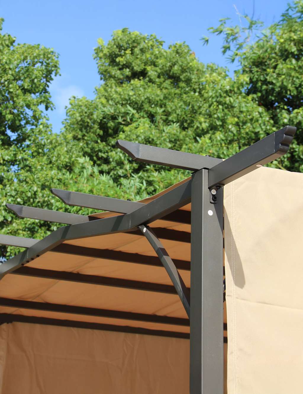 San Remo Pergola 6 of 8