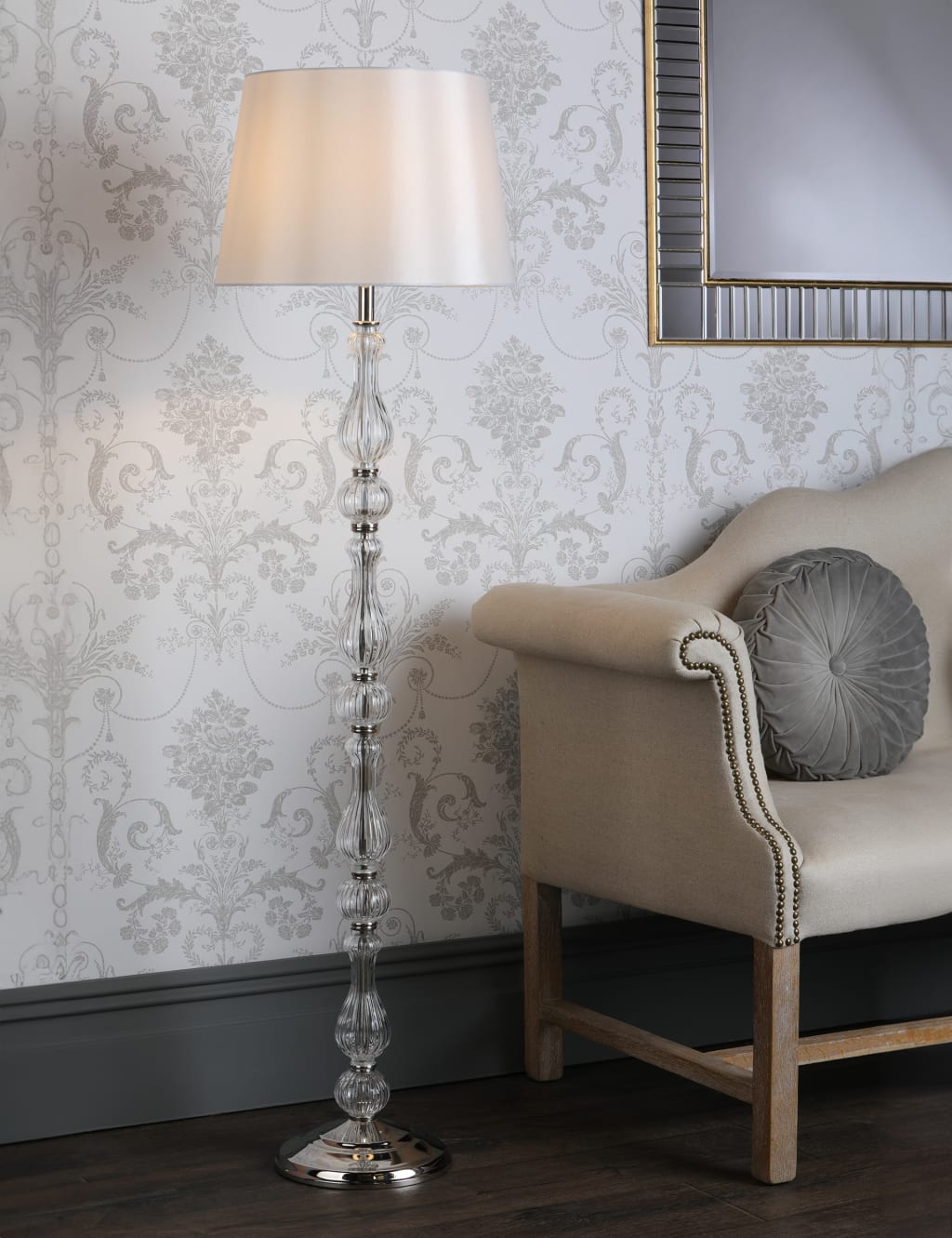 Bradshaw Floor Lamp 4 of 5