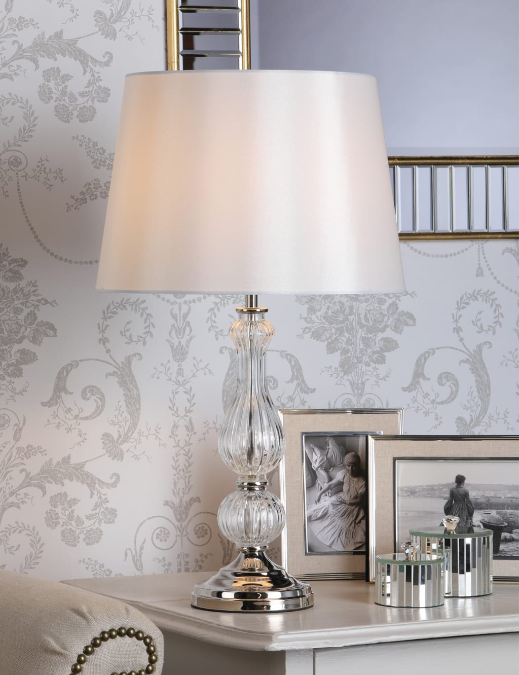 Bradshaw Table Lamp 3 of 4