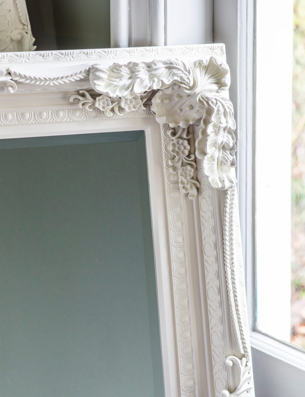 Carved Louis Extra Large Wall Mirror 3 of 5