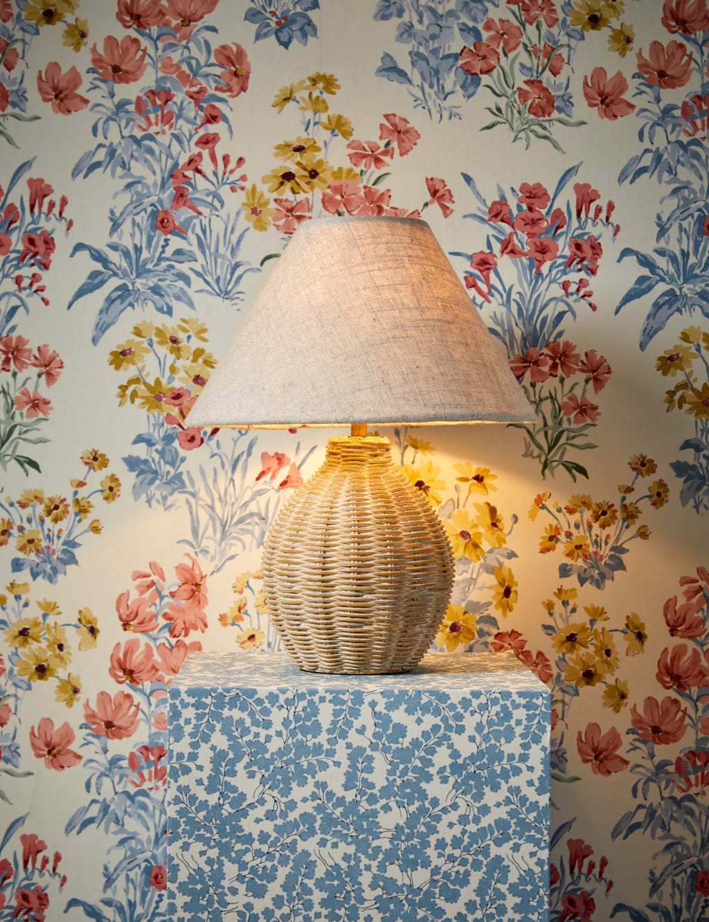 Fernhill Table Lamp 3 of 6