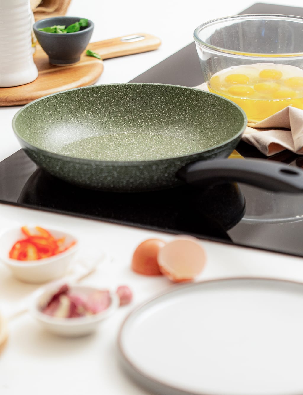 5 Piece Induction Non Stick Pan Set 3 of 9