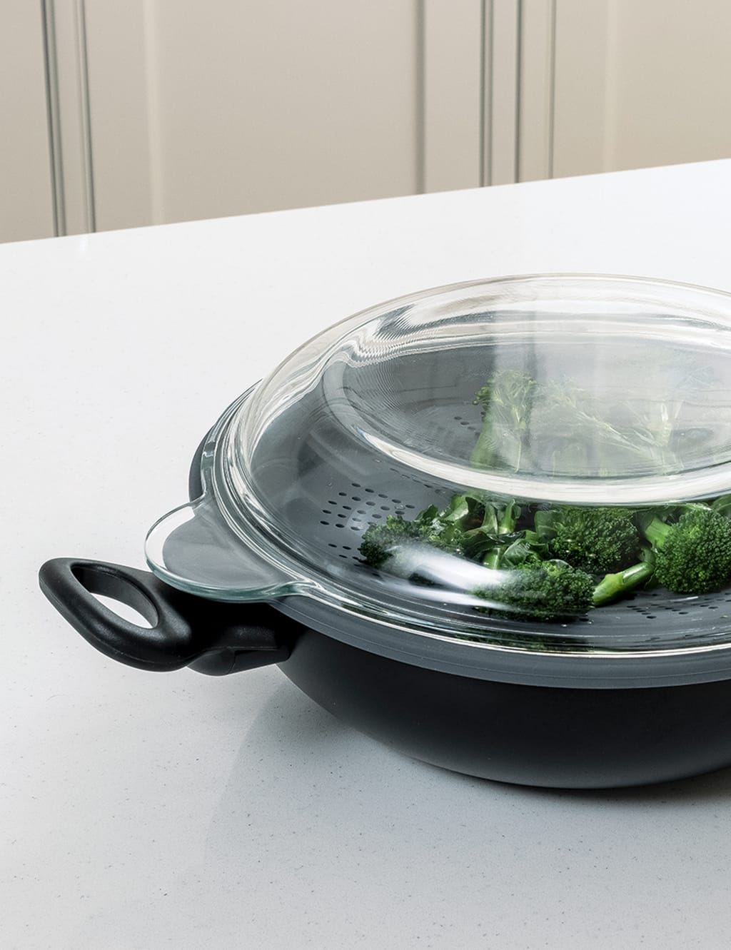 Nadiya 26cm 4 in 1 Non Stick Wok with Lid 11 of 13