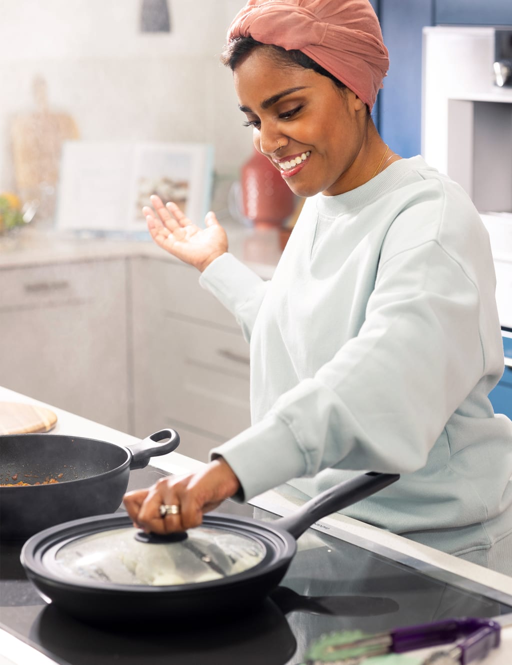 Nadiya Non Stick Frying Pan Set of 2 7 of 11
