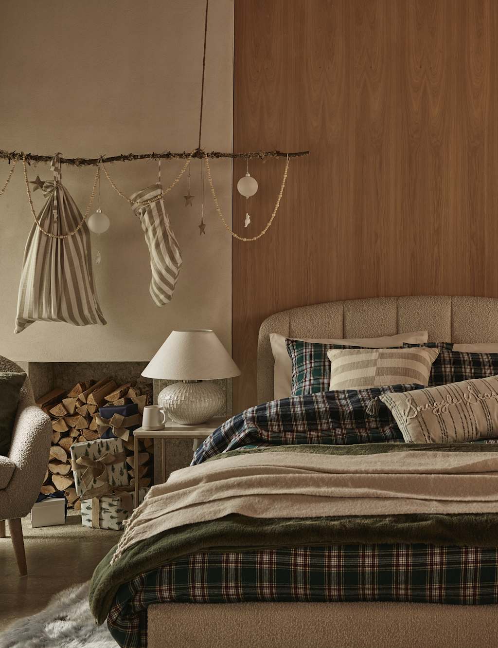 Textured Scallop Table Lamp 6 of 7