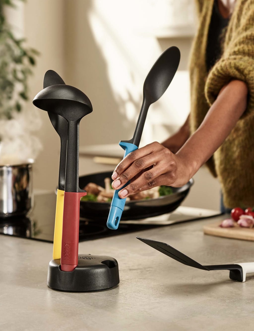 4 Piece Elevate Slim Utensil Set 5 of 6