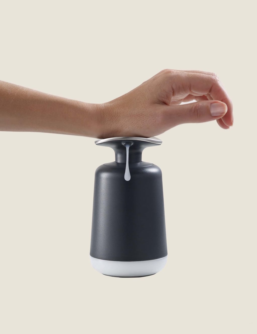 Presto™ Hygienic Soap Dispenser 2 of 5