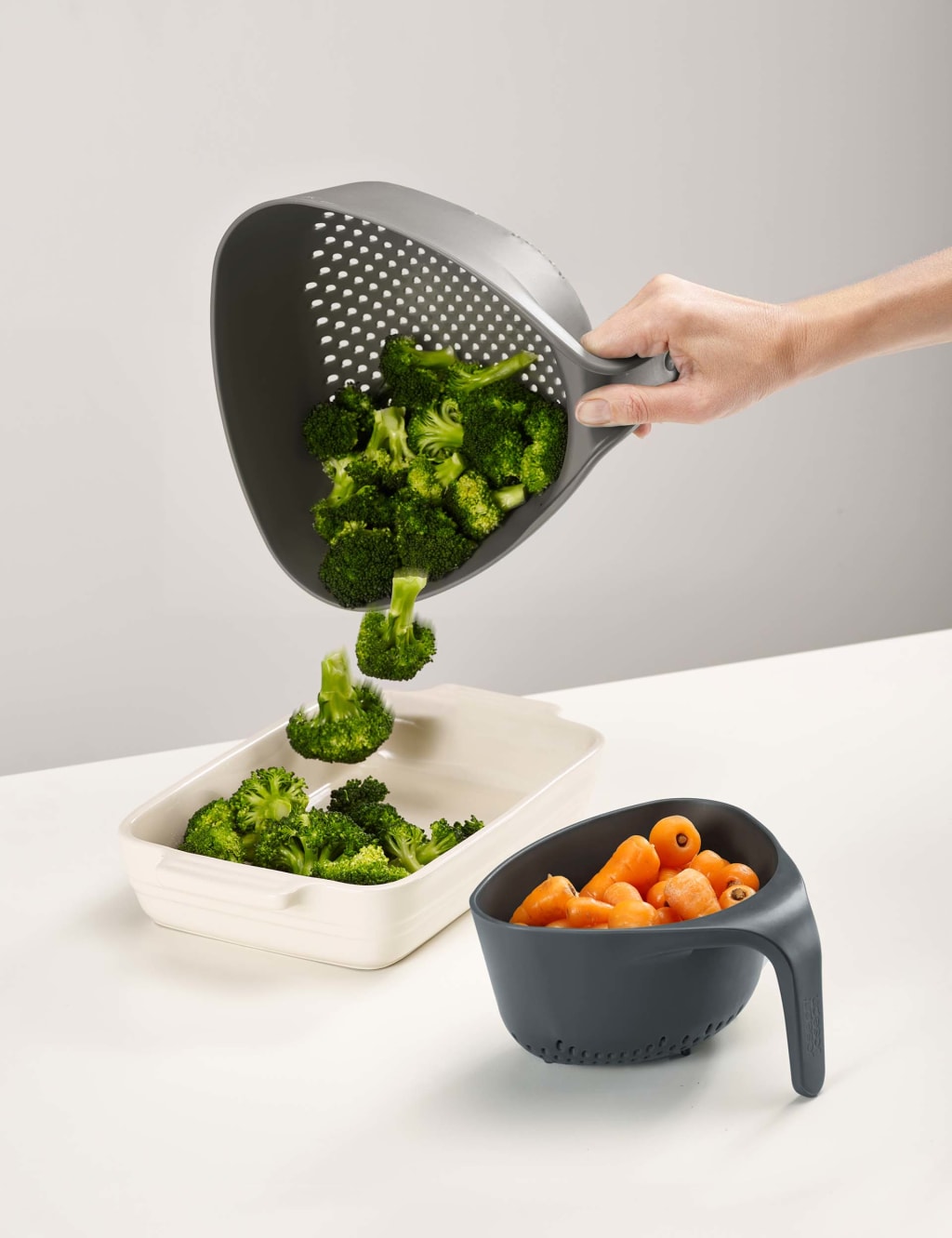 2 Piece Nest™ Colander Set 2 of 4