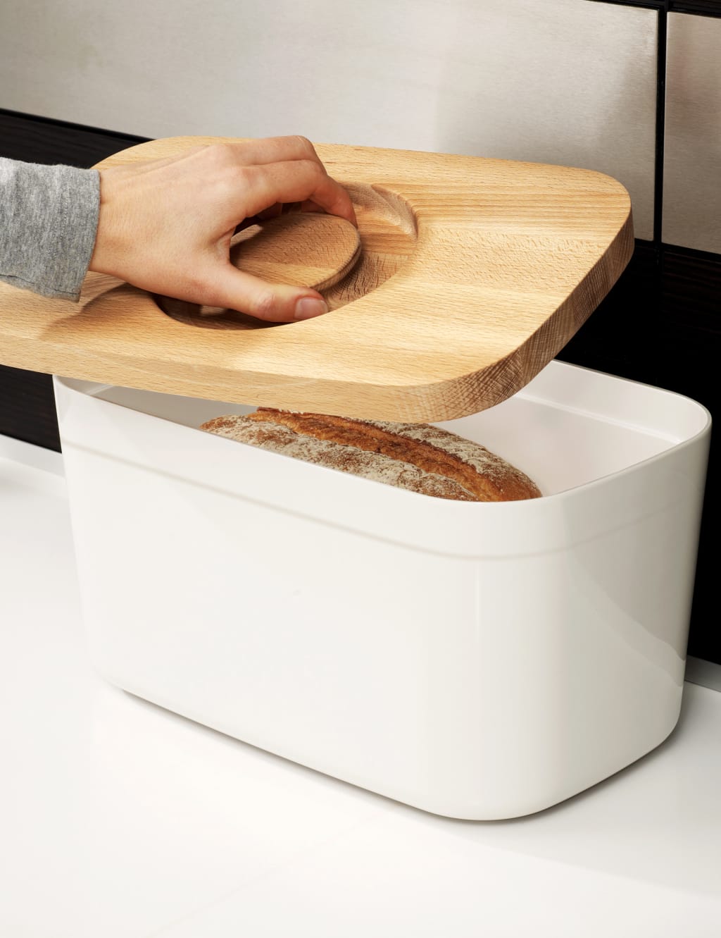 Bamboo Lid Bread Bin 2 of 3