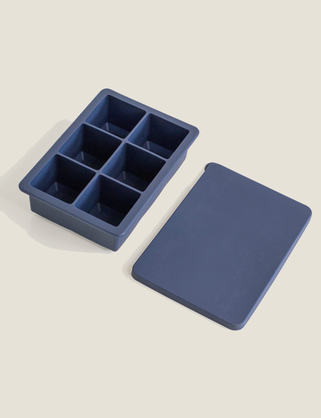 Giant Ice Cube Tray 2 of 3