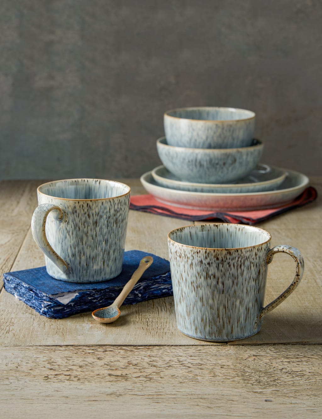 Set of 2 Halo Speckle Mugs 2 of 5