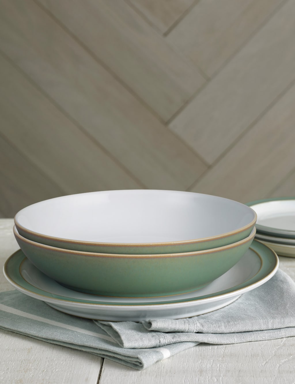 Set of 4 Regency Green Pasta Bowls 6 of 7