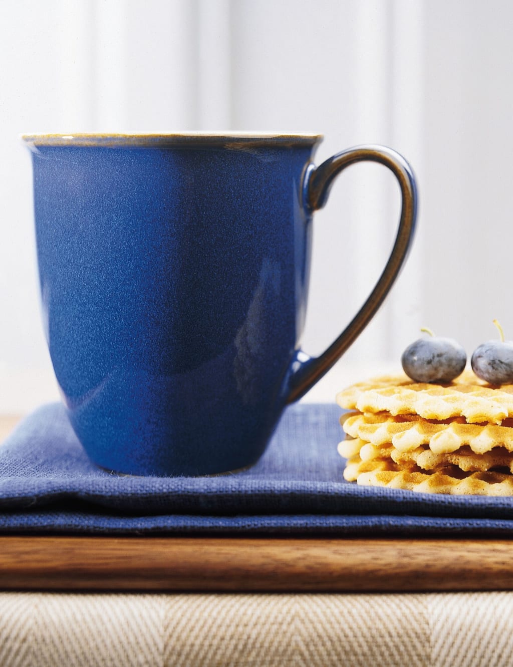 Set of 2 Imperial Blue Mugs 4 of 6