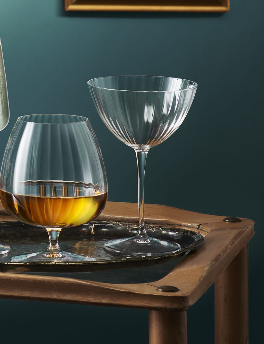Set of 4 Optica Martini Glasses 3 of 7