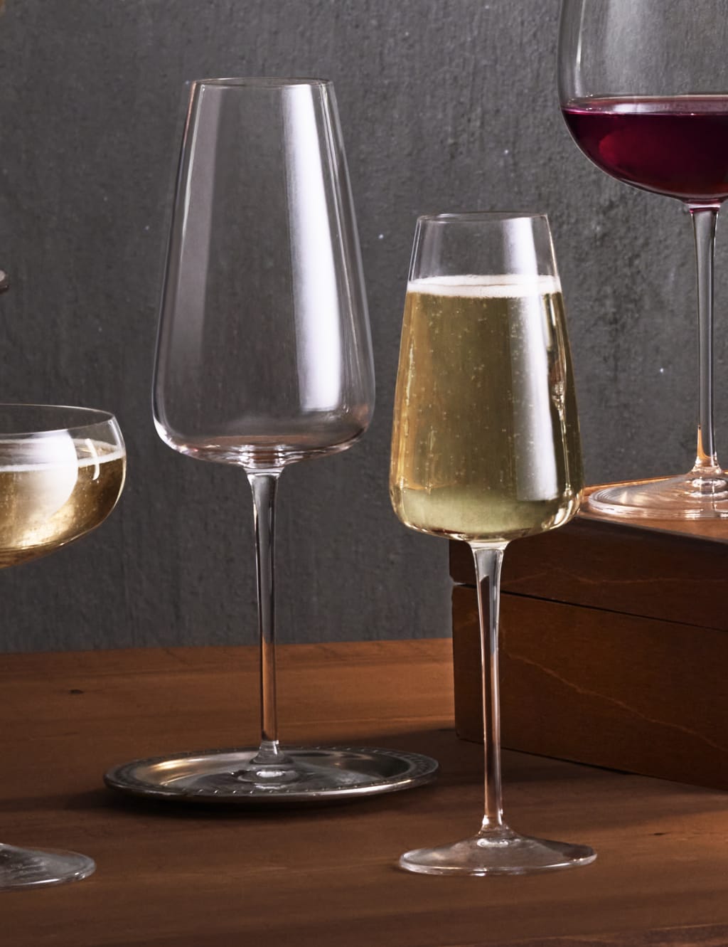 Set of 4 Talismano Champagne Flutes 2 of 4