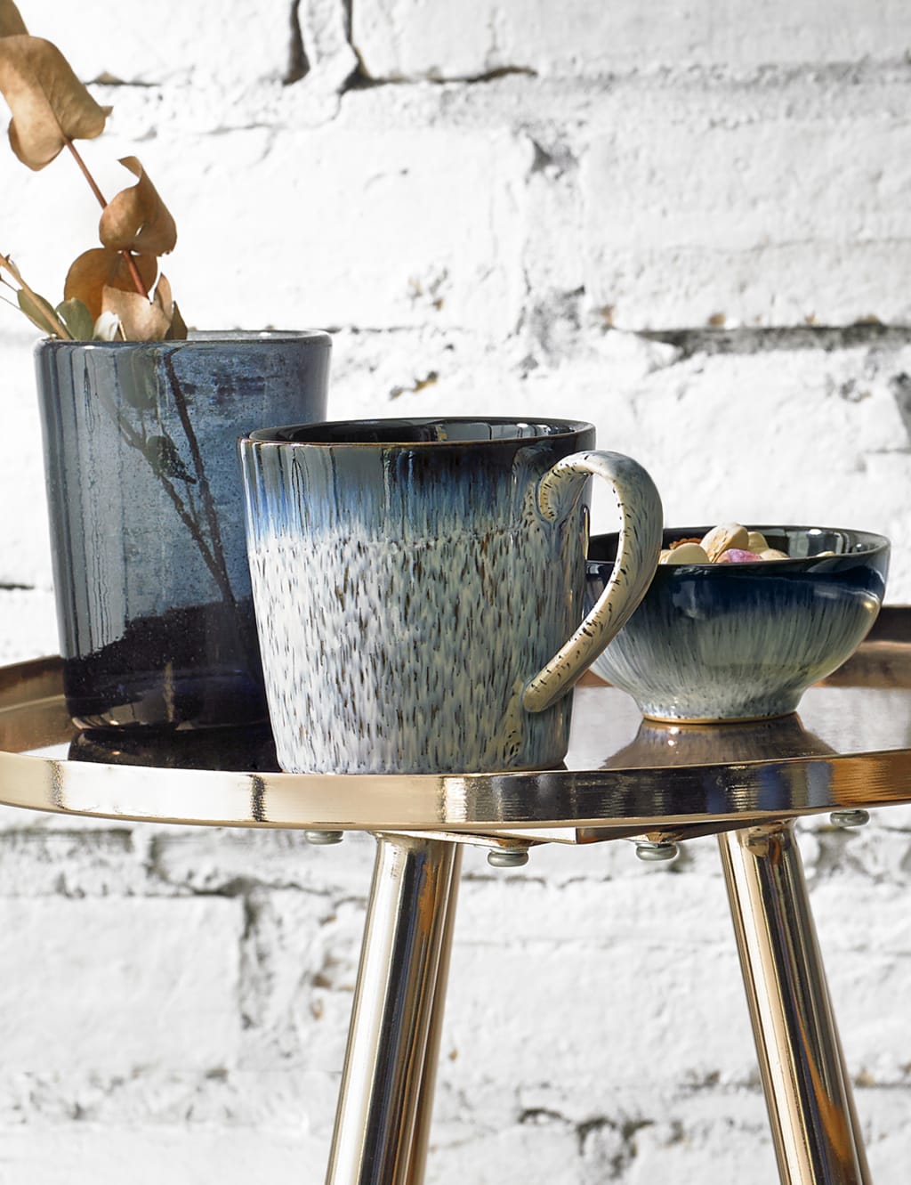Set of 2 Halo Mugs 2 of 5