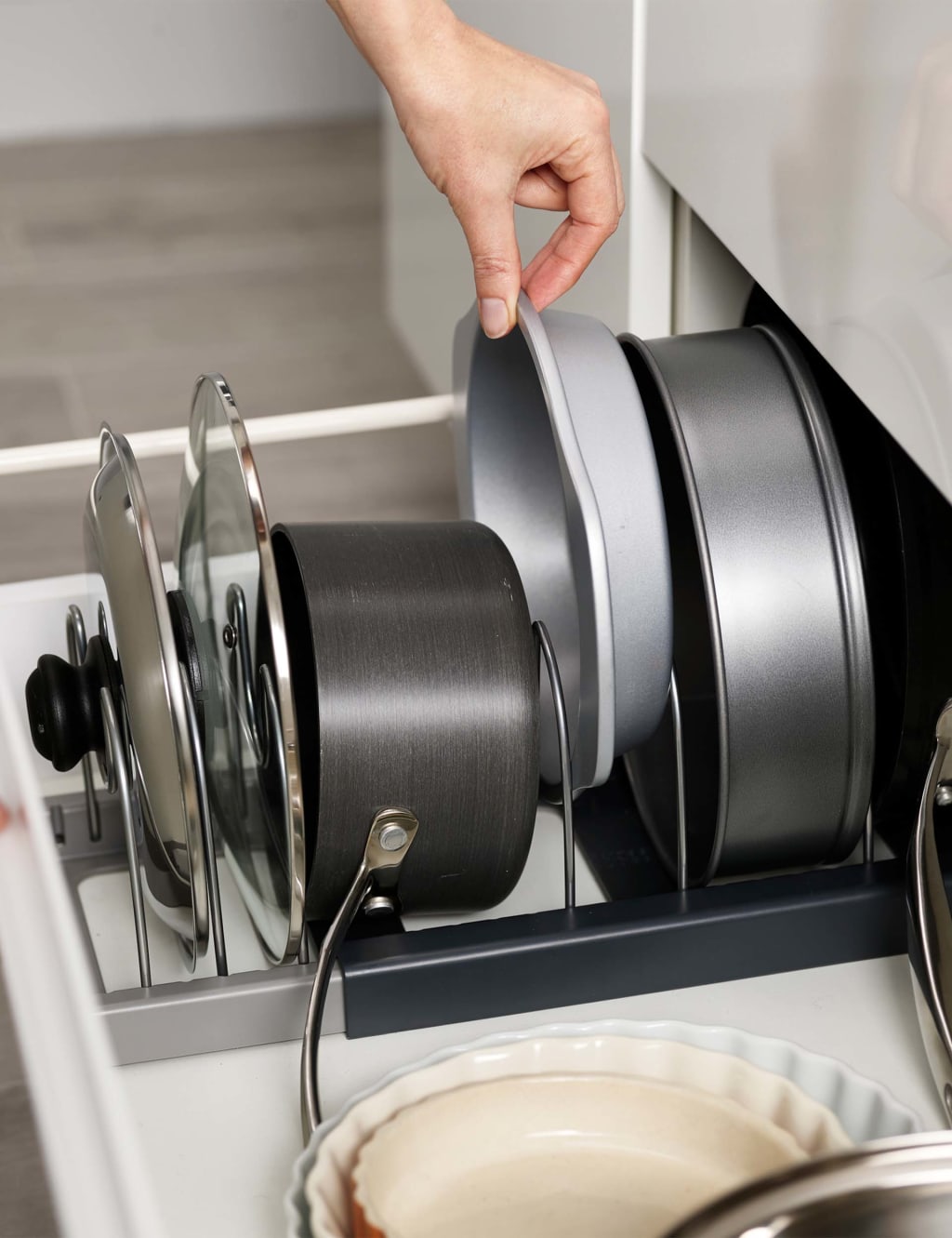 DrawerStore™ Expanding Cookware Organiser 3 of 5