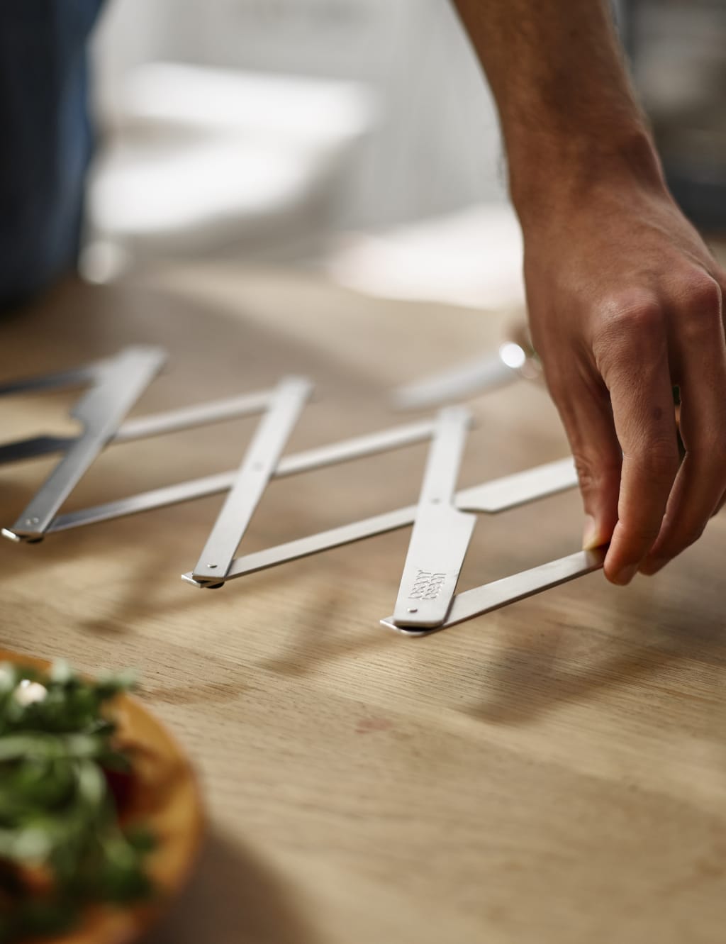 Stainless Steel Expandable Trivet 3 of 6