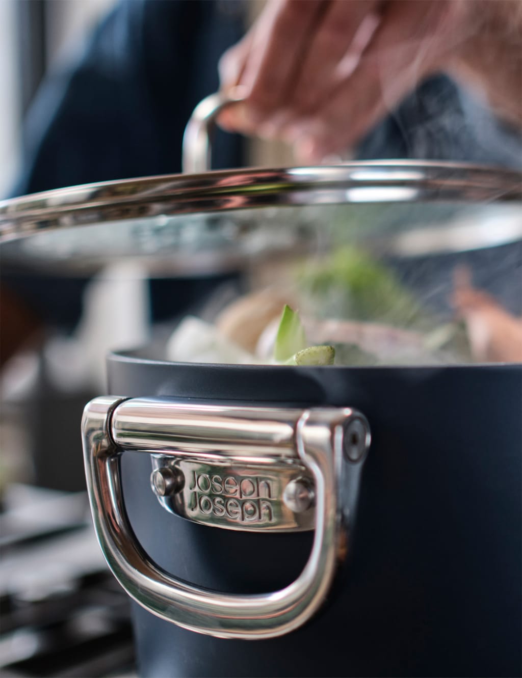 Space Ceramic 23cm Non-Stick Saucepan 8 of 9