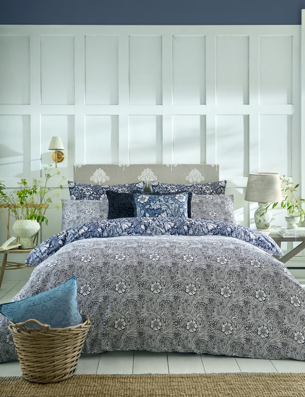 Pure Cotton Sateen Compton Bedding Set 2 of 8