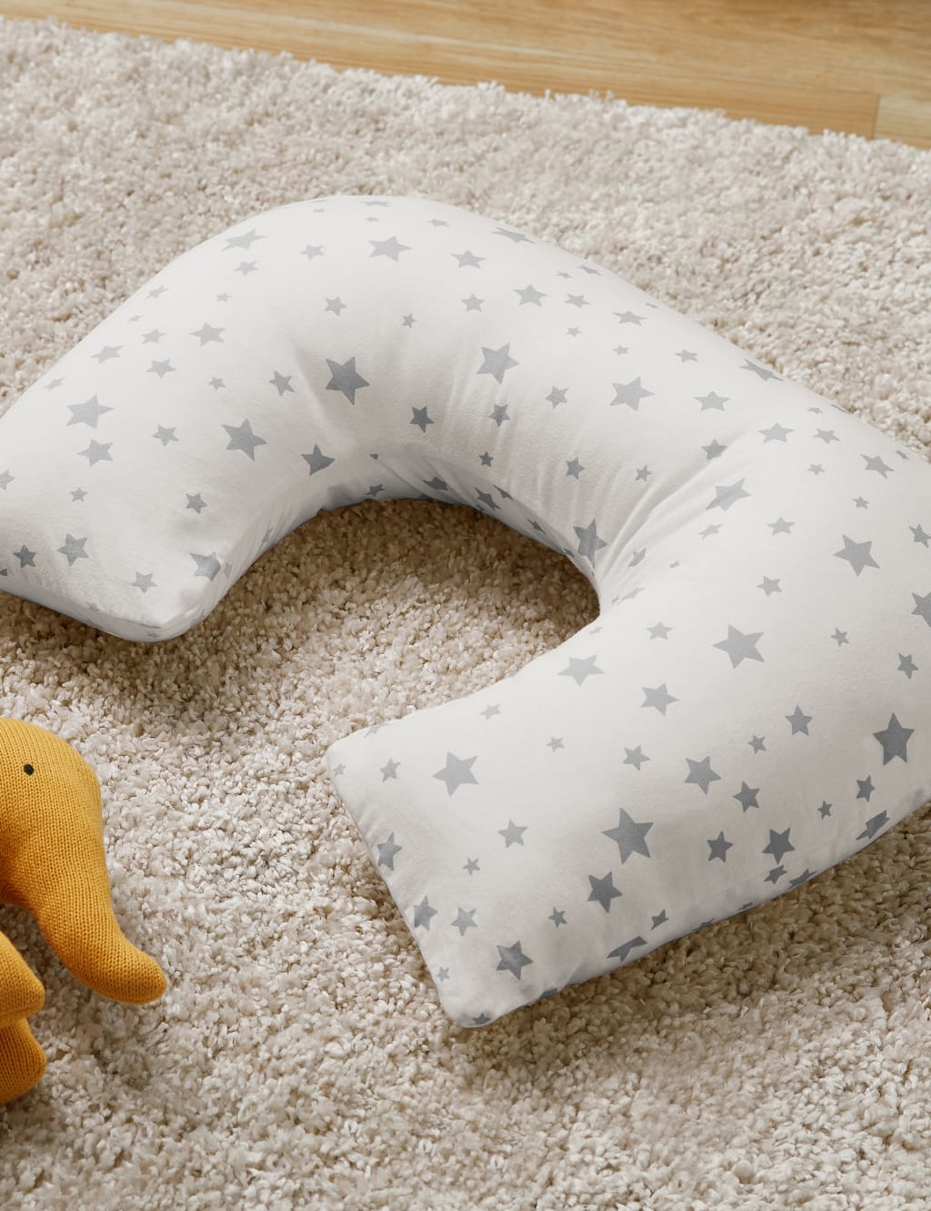You shaped pillow outlet