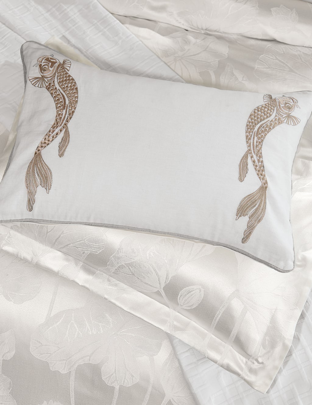Cotton Rich Lotus Leaf Duvet Cover 4 of 4