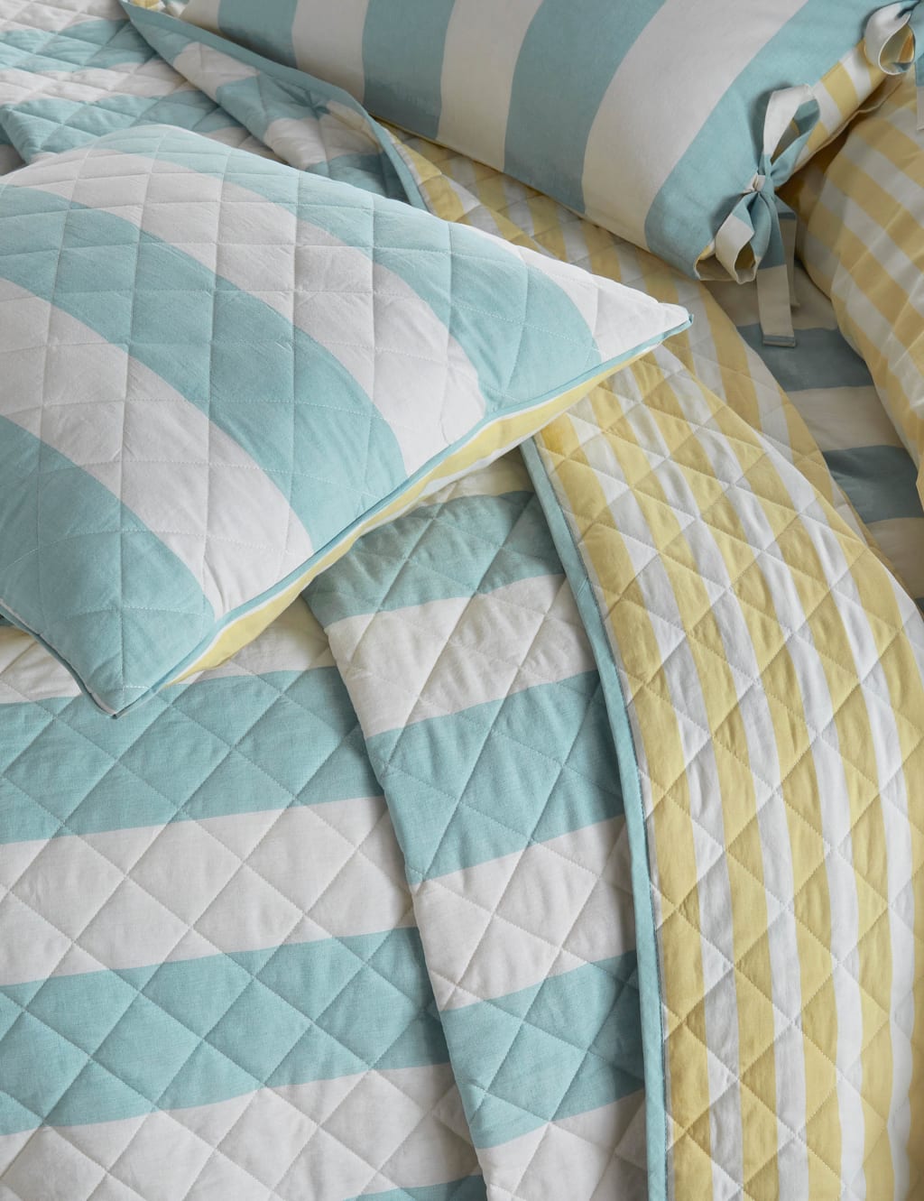 Pure Cotton Lille Stripe Bedding Set 2 of 6